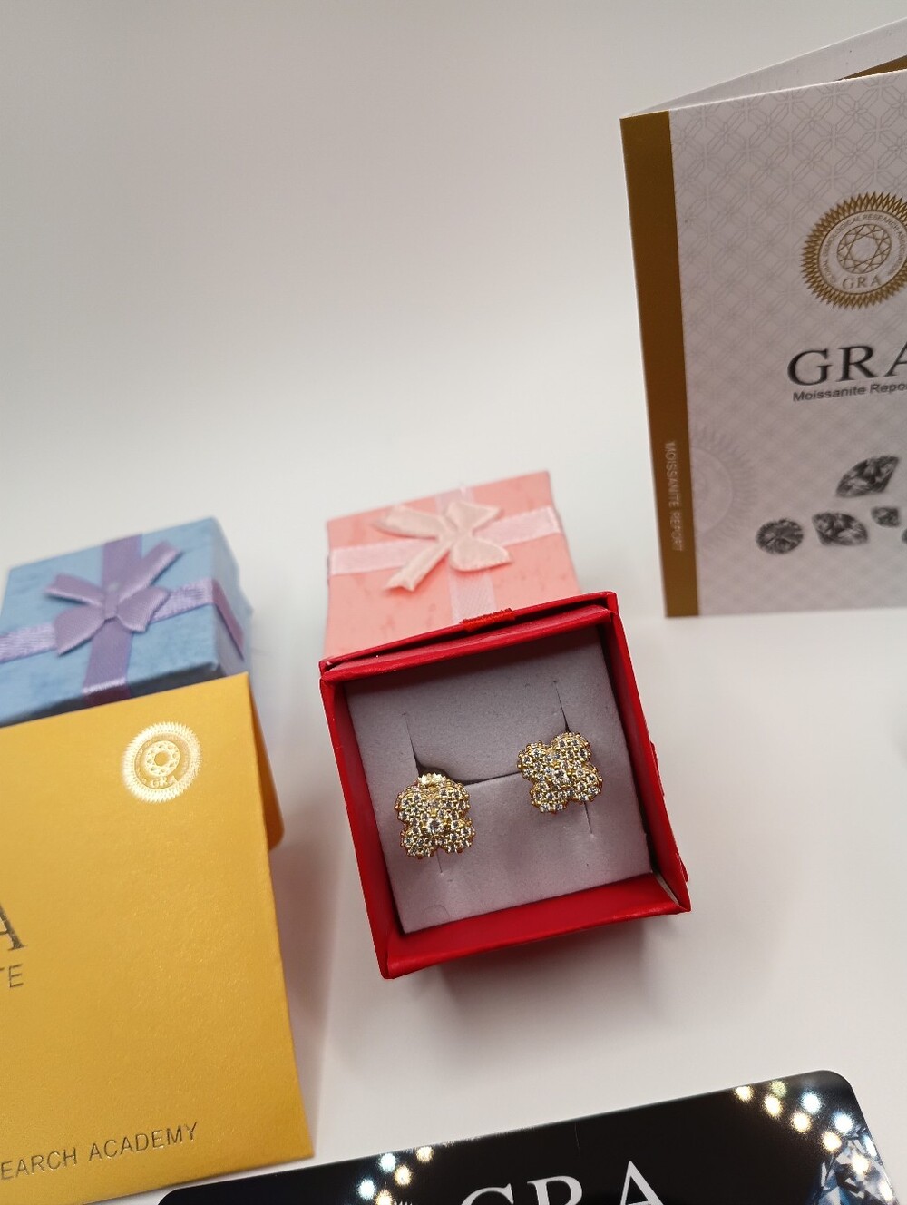 Gold Clover Cluster Stud Earrings